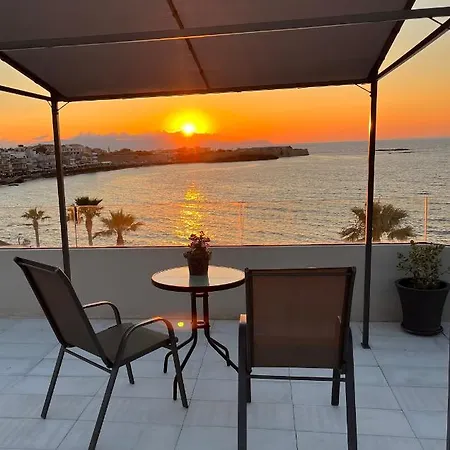 Апартаменты Zonapartments A Sea View-city Center *